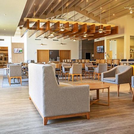 Holiday Inn Express Chihuahua By Ihg Esterno foto
