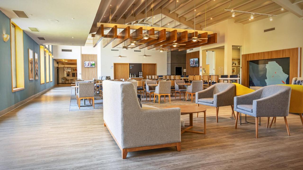 Holiday Inn Express Chihuahua By Ihg Esterno foto